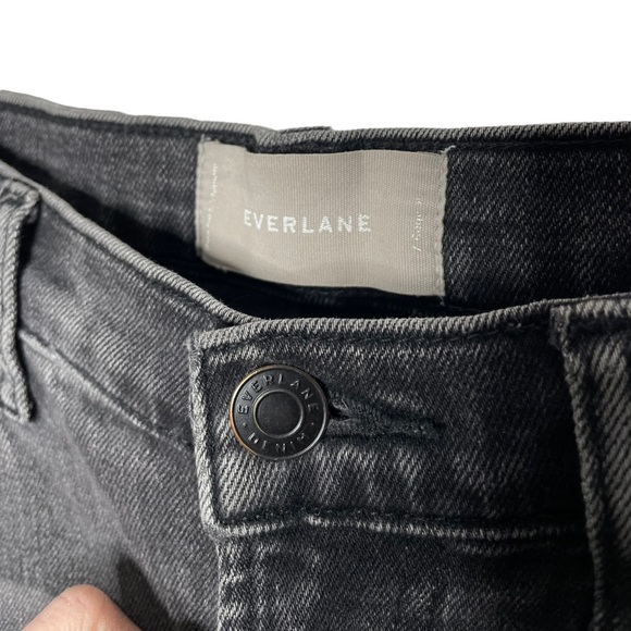 Everlane | High Rise Straight Jean in Washed Black 27 - Picture 3 of 7